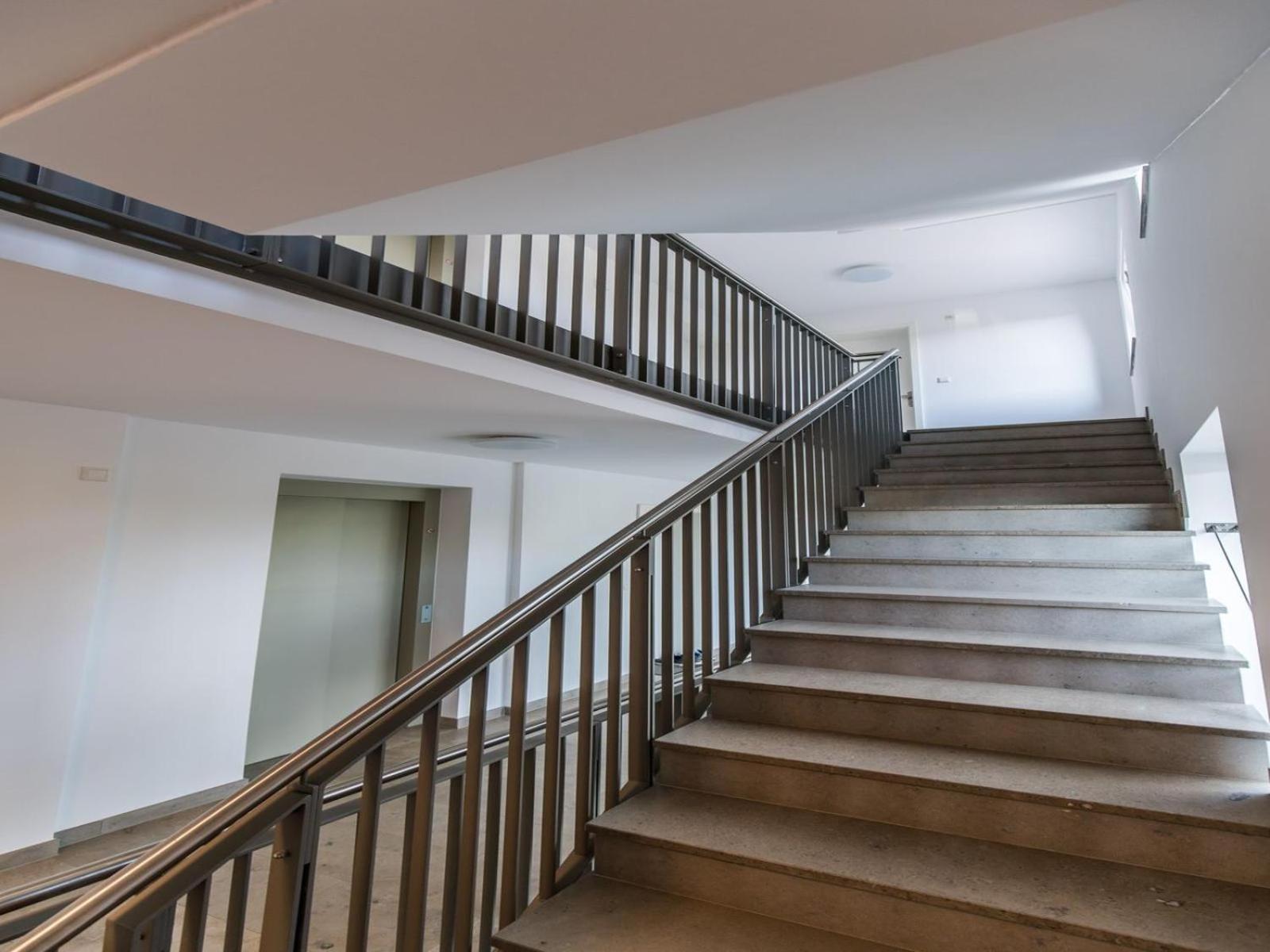 Cityvibe Apartment Fuer Bis Zu 4 Erlangen Exterior photo
